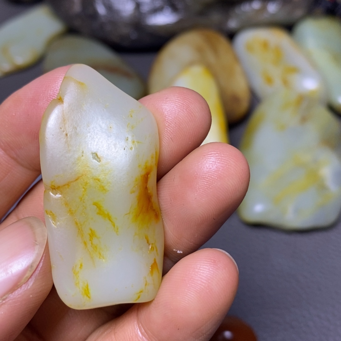 未镶嵌和田玉挂件