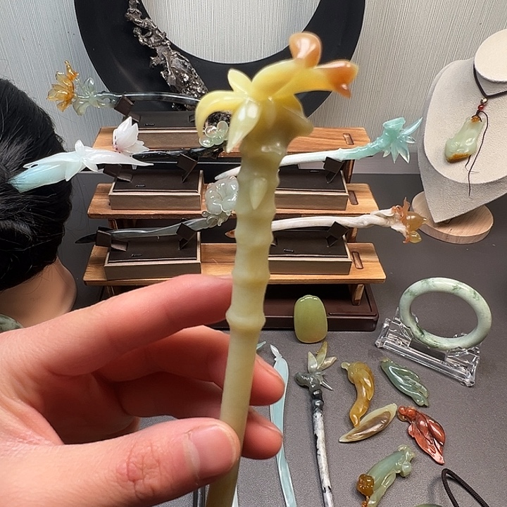 蛇纹石玉未镶嵌发簪