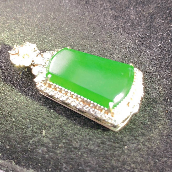 翡翠银S925镶嵌颈饰