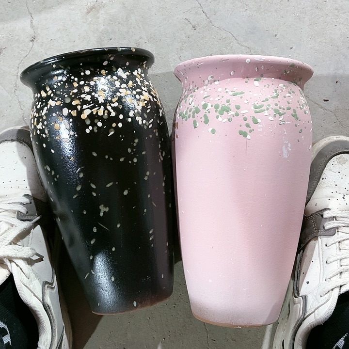 红陶口径14高度25两只小瑕疵