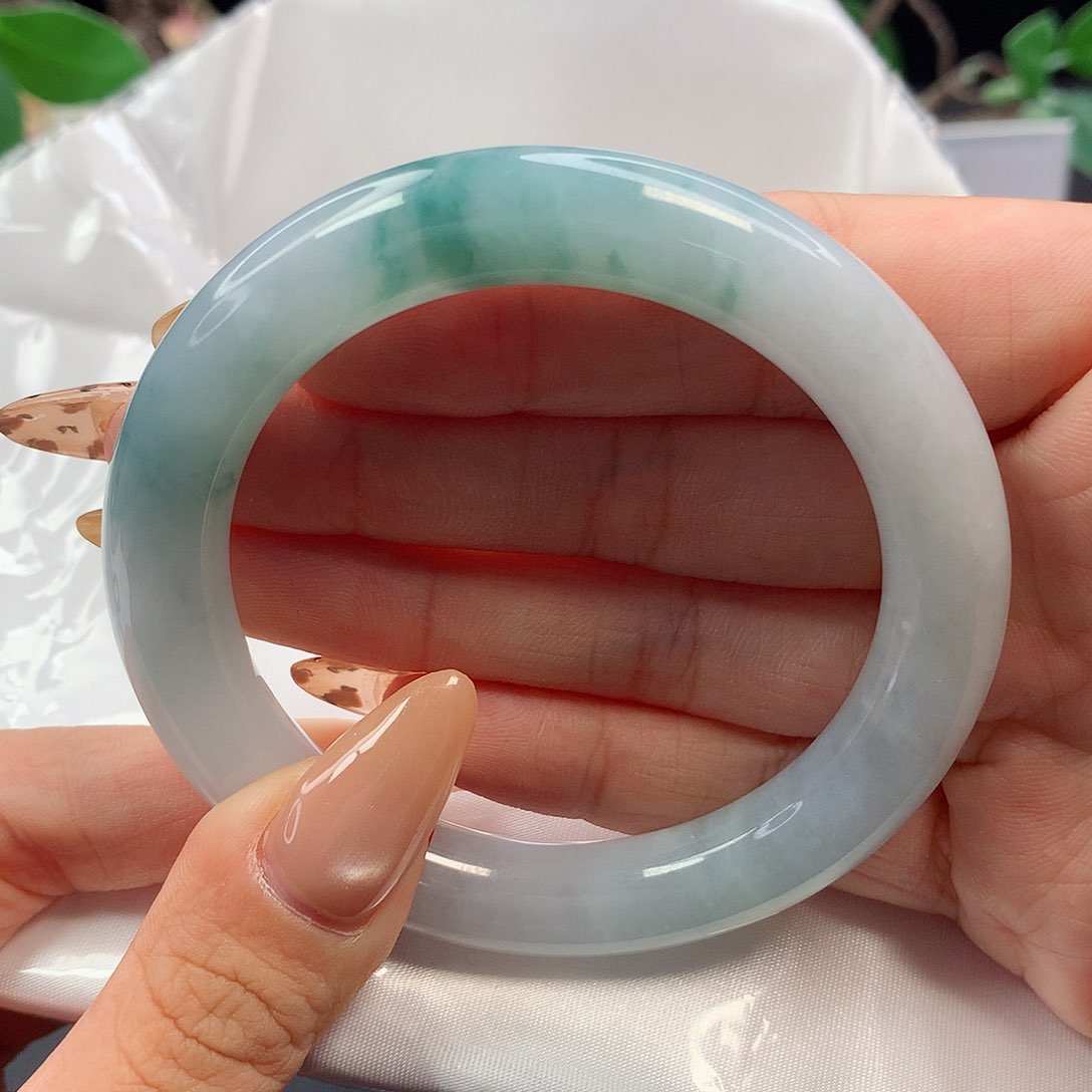 未镶嵌手镯翡翠16