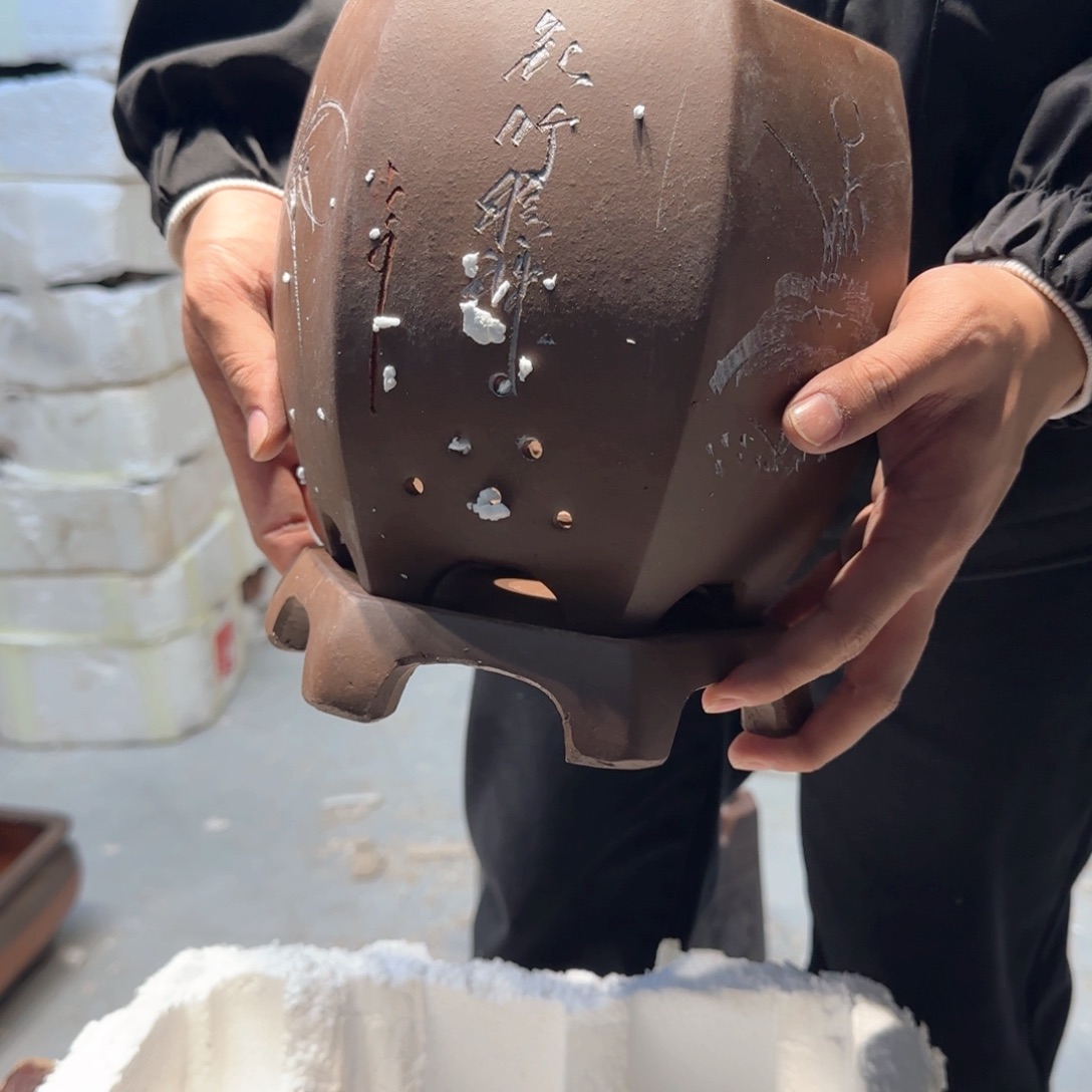 紫砂口径和重量均有不同
