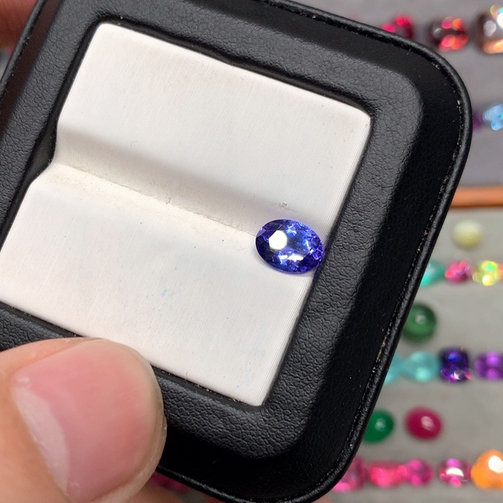 坦桑石裸石未镶嵌1.34ct 坦桑石