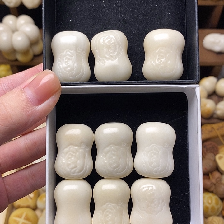 棠****菩提根/象牙果吊坠