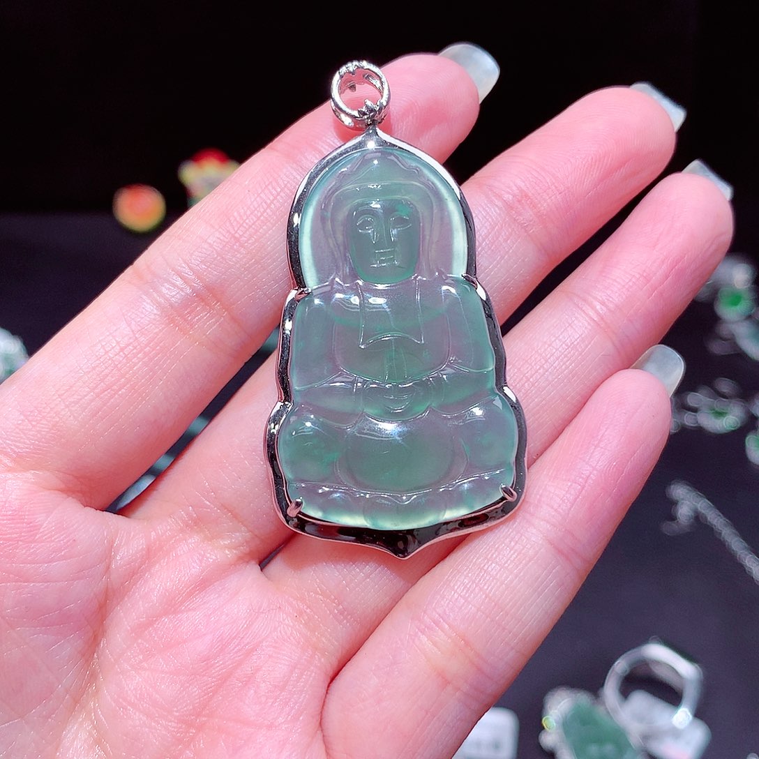 【闪购商品】翡翠吊坠(不含链)未镶嵌