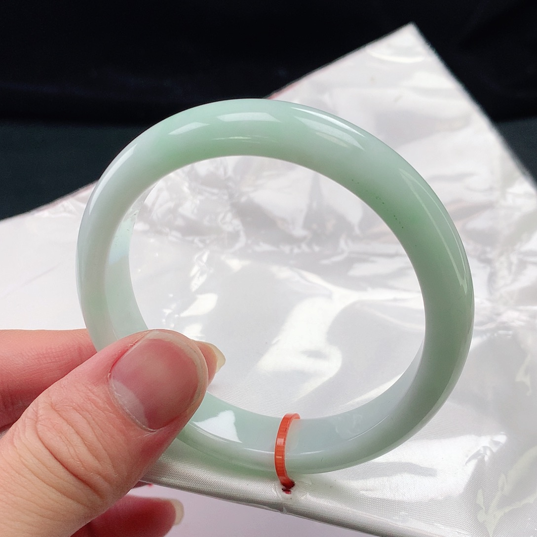 未镶嵌手镯翡翠088