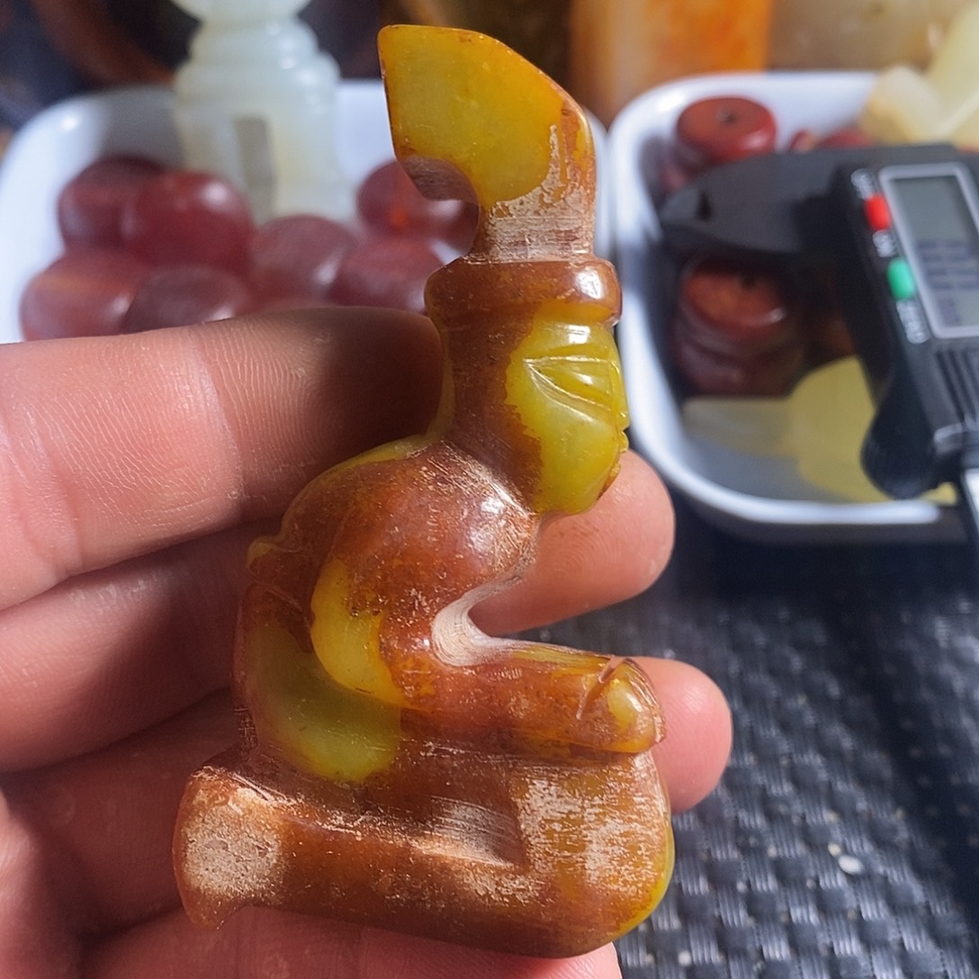 蛇纹石玉合金颈饰