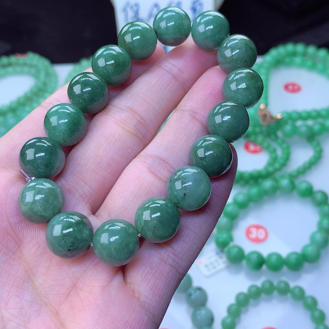 翡翠毛衣链未镶嵌