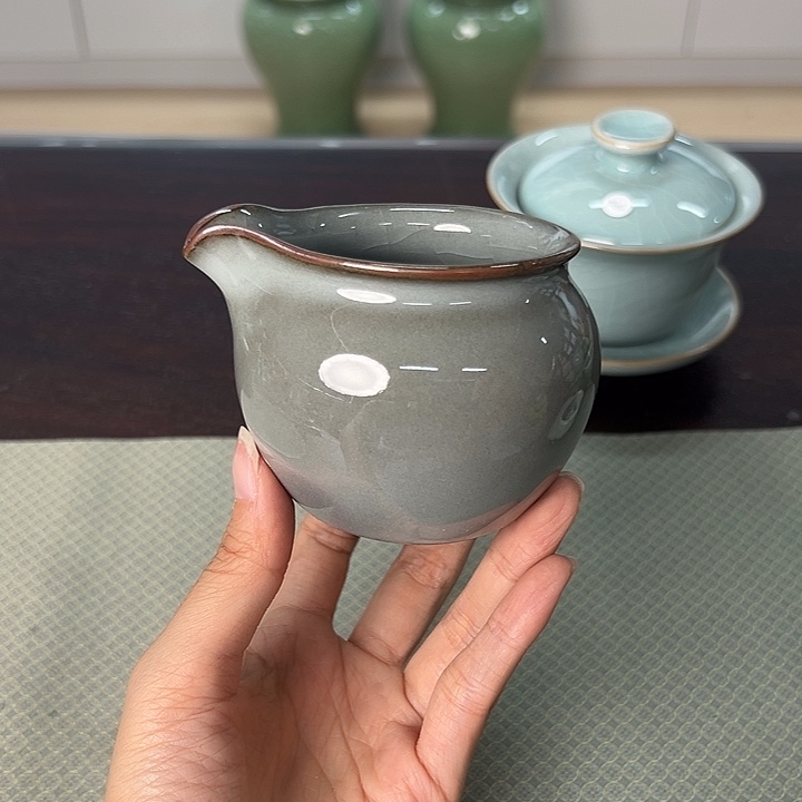 龙泉云间青瓷小米茶器