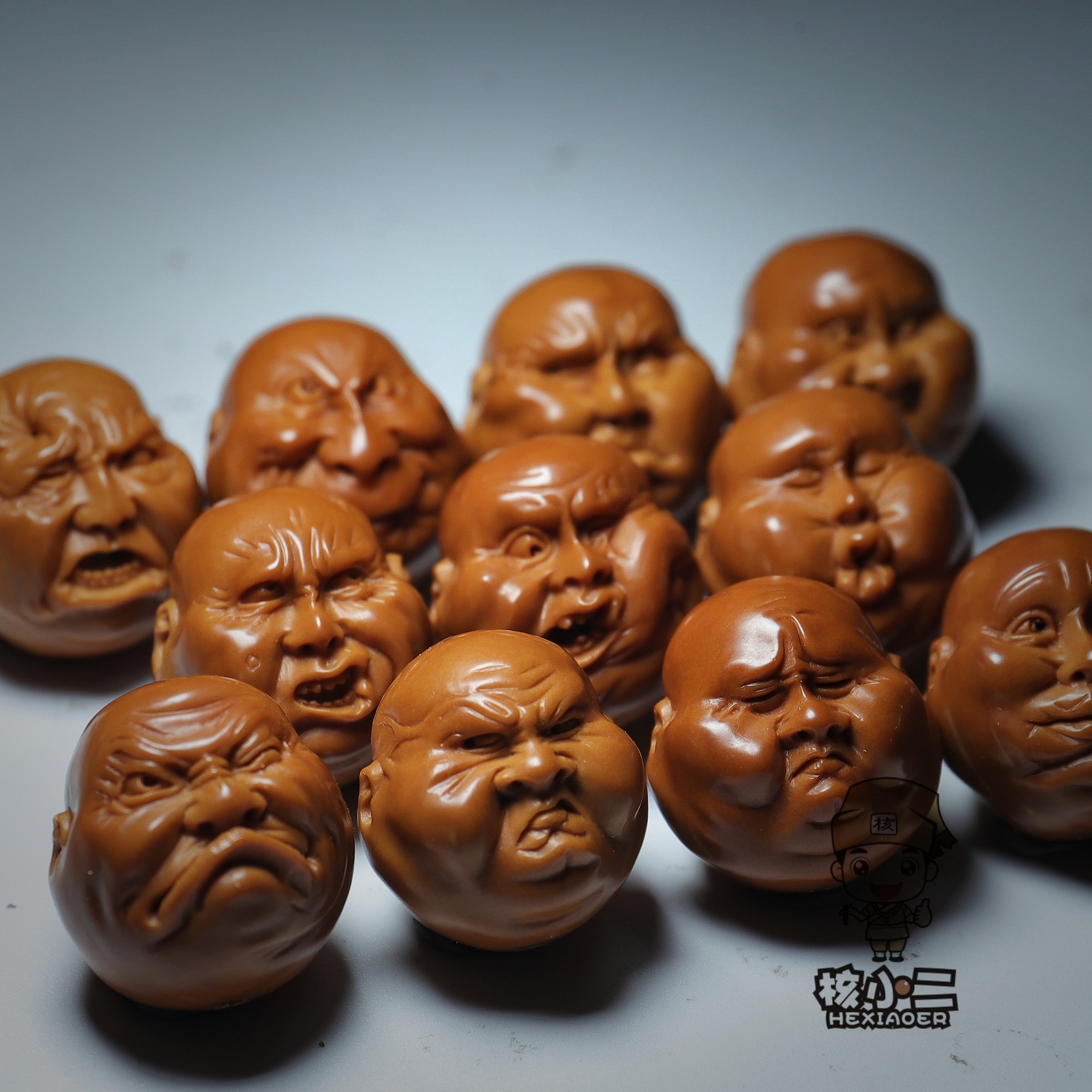 【市井百态】龙井原创本工作品-约1.8cm纯手橄榄核雕