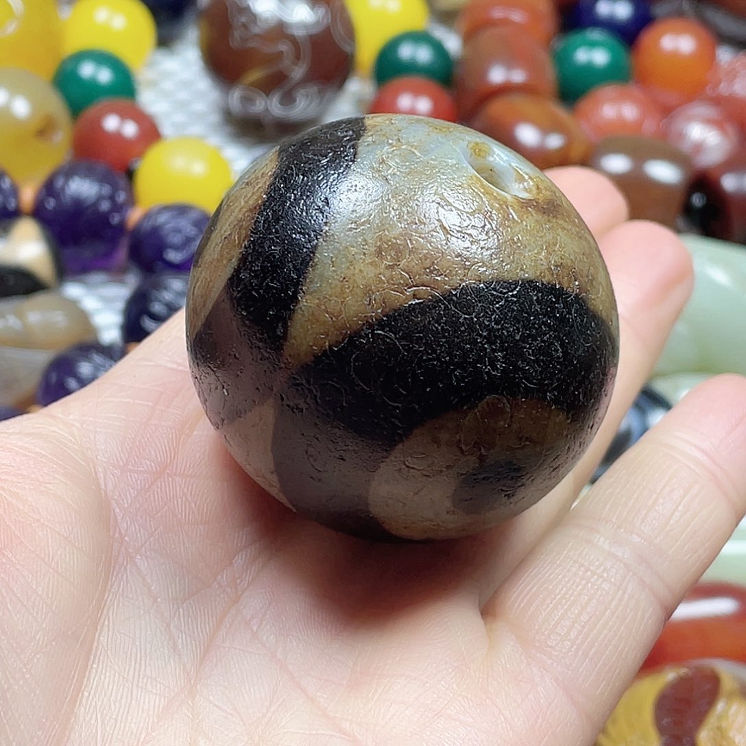 玛瑙/玉髓挂件未镶嵌扎