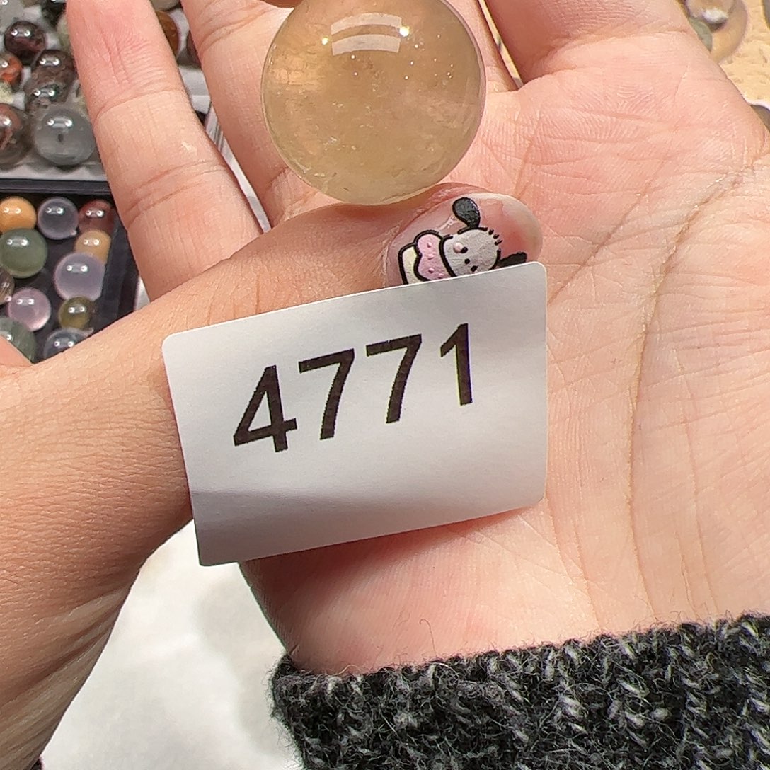 未镶嵌水晶大型摆件（非配饰）