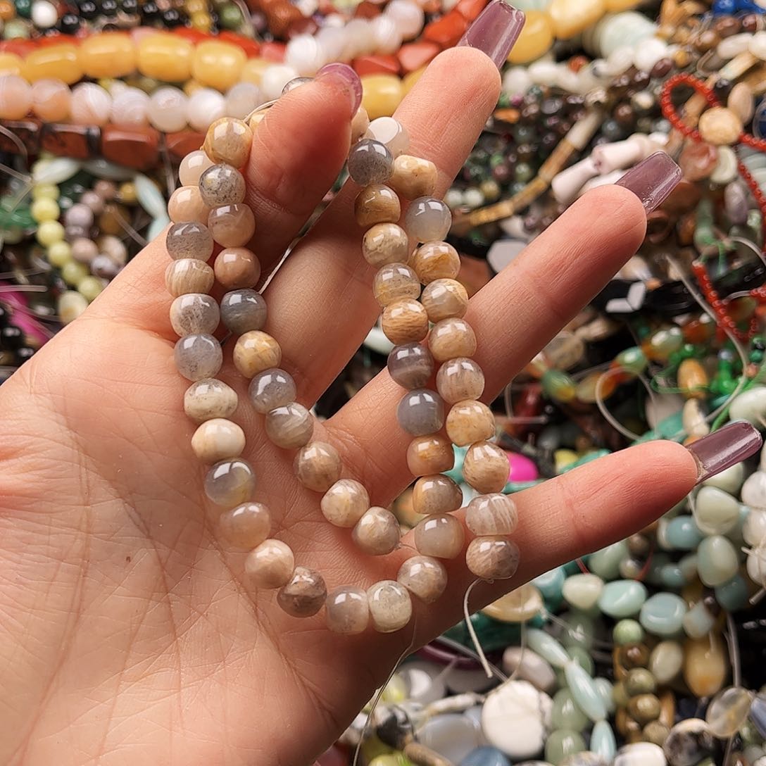 石英质玉珠宝奇石未镶嵌卡8