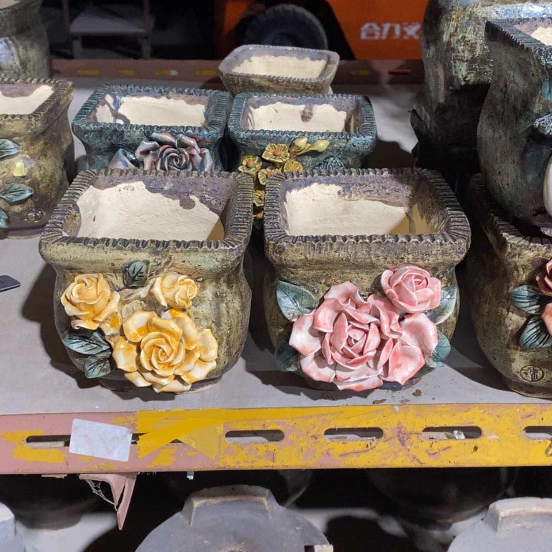 红陶青藤花器多肉花盆