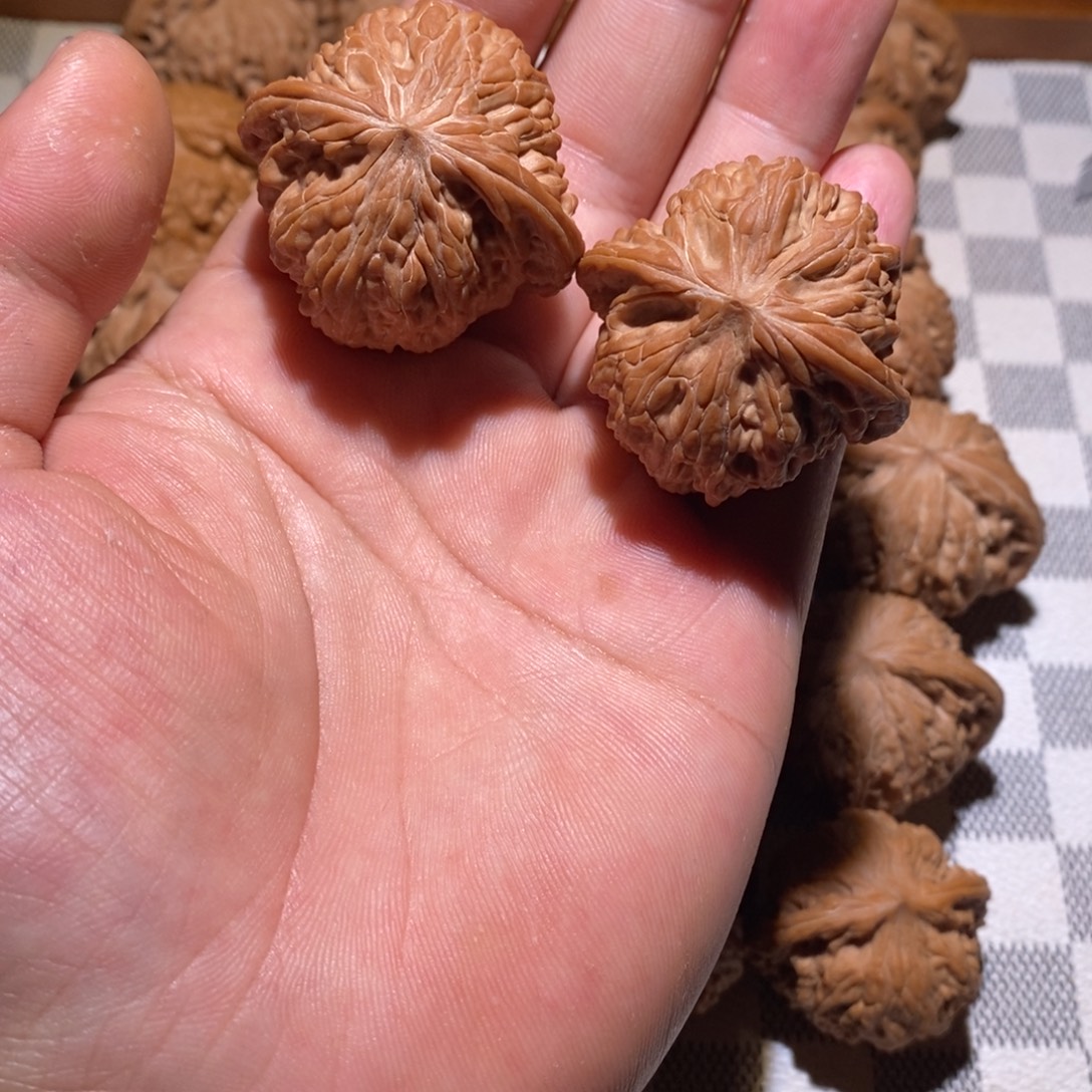 佩***奇文玩核桃吊坠磨盘