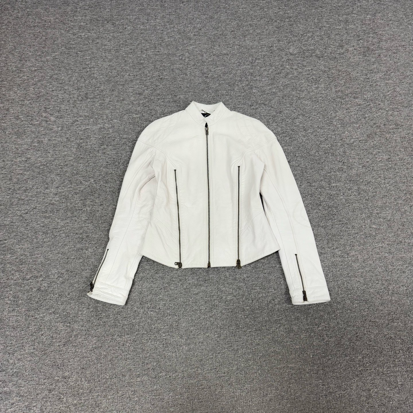 99新 AMIPARIS McQueen 麦昆白色机车皮衣