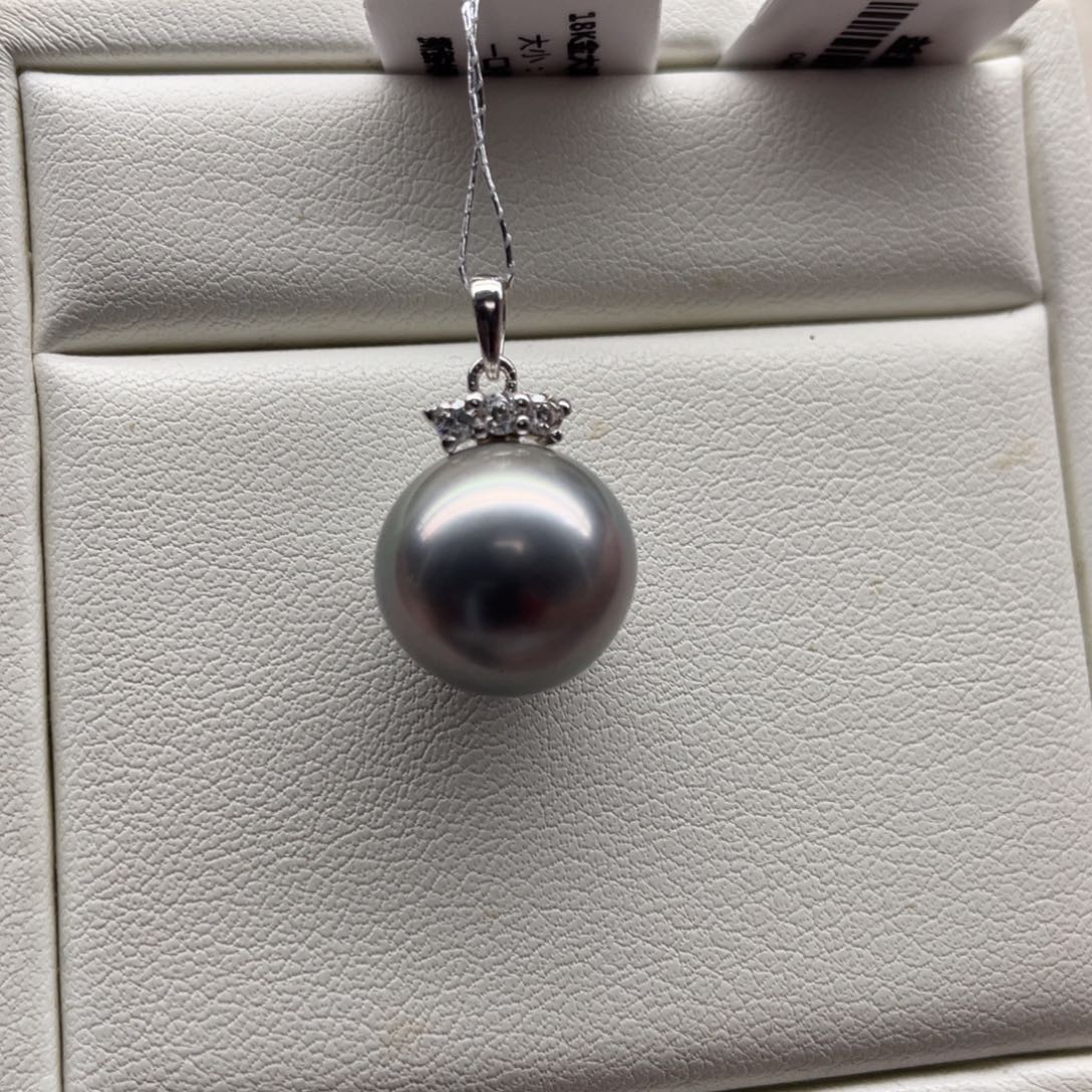 18K金镶嵌海水珍珠吊坠(不含链)12.8mm