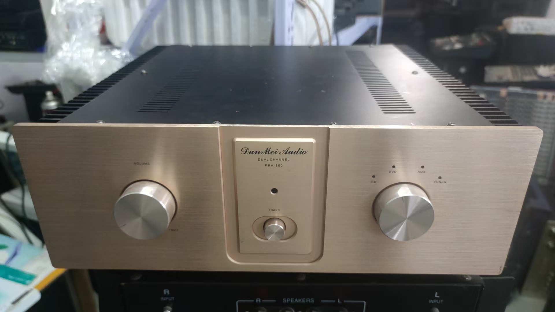 8新  甲类功放一台，不包邮运费到付