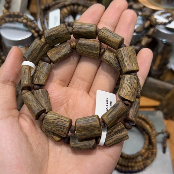 沉香沉香碎屑1.3树心油12克