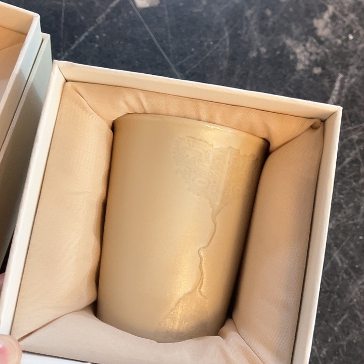 福利待遇多多哦哦哦哦