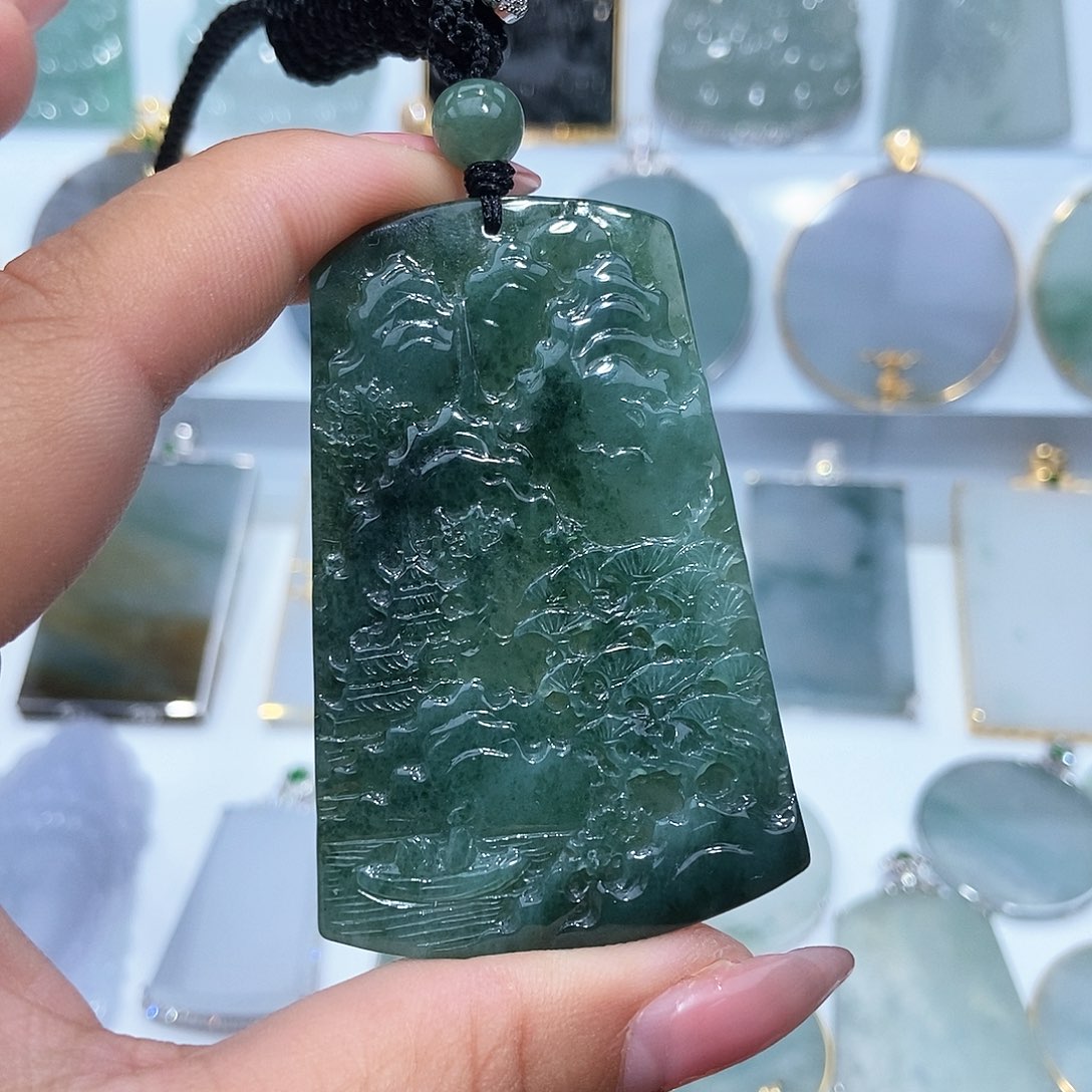 翡翠吊坠(不含链)未镶嵌