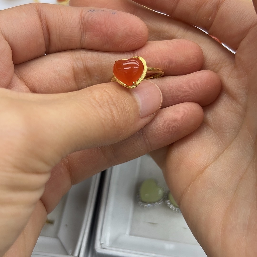 银S925镶嵌南红玛瑙戒指若***见