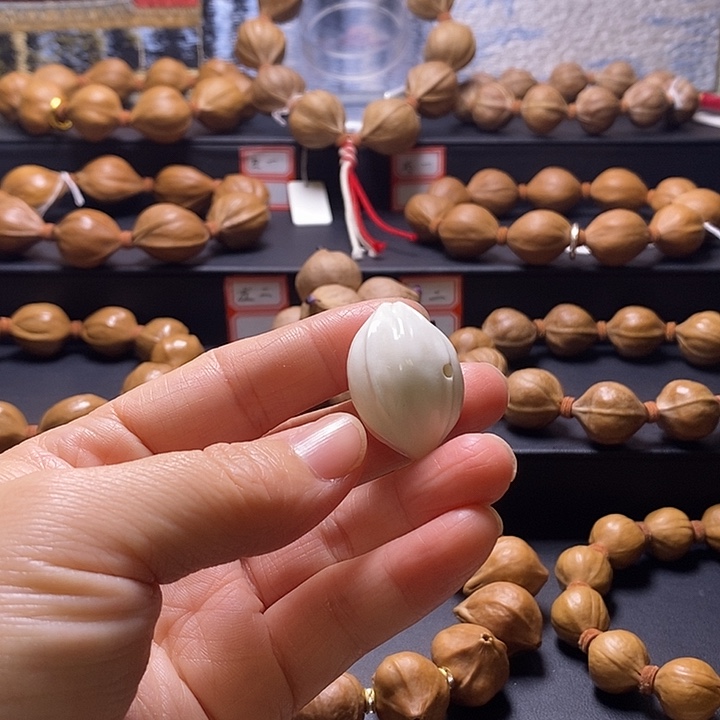 信***2橄榄核手串鹿角三通