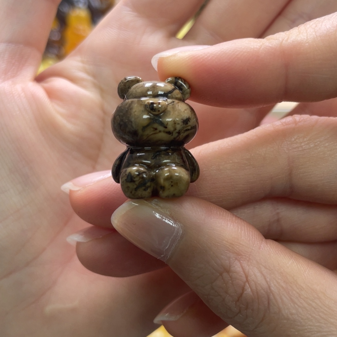 琥珀未镶嵌裸石天然琥珀根珀熊