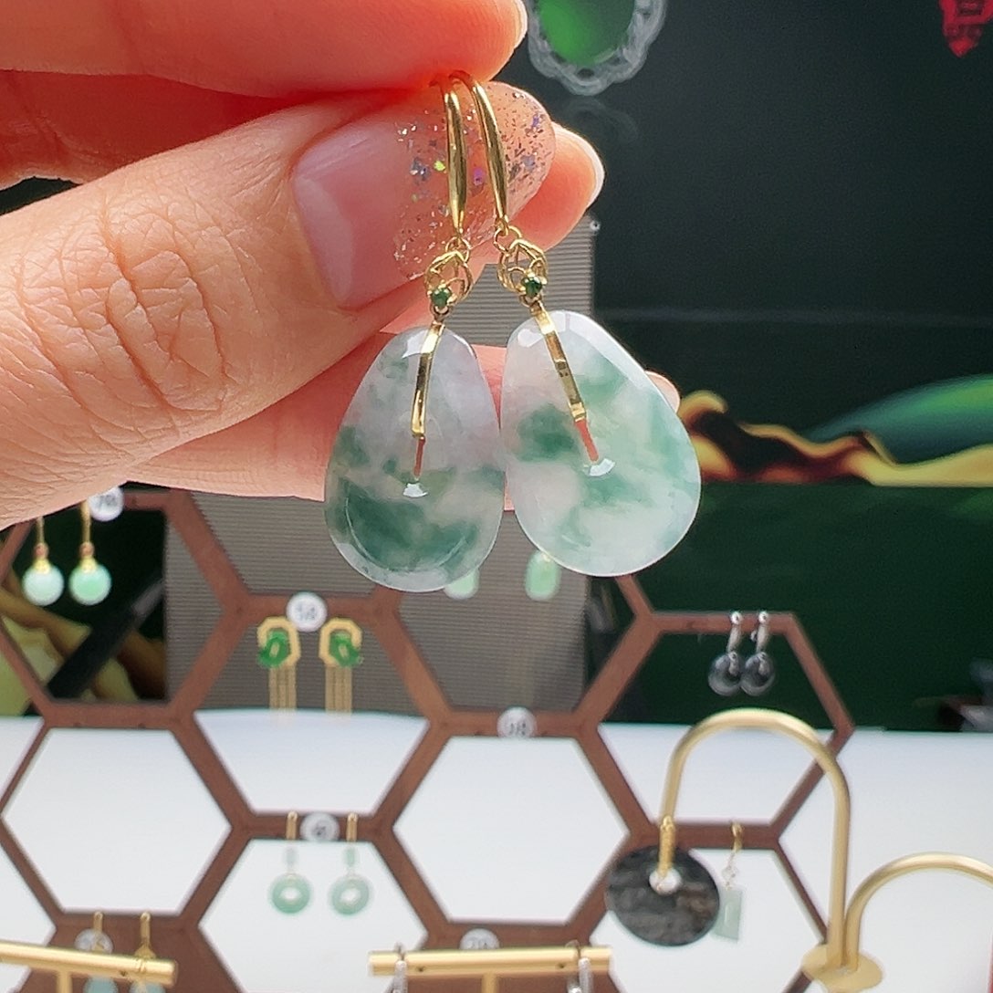 翡翠耳饰18K金镶嵌天然翡翠耳饰18k金镶嵌