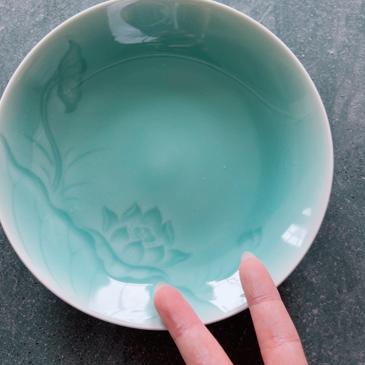 青瓷7寸平盘哈哈哈哈哈哈