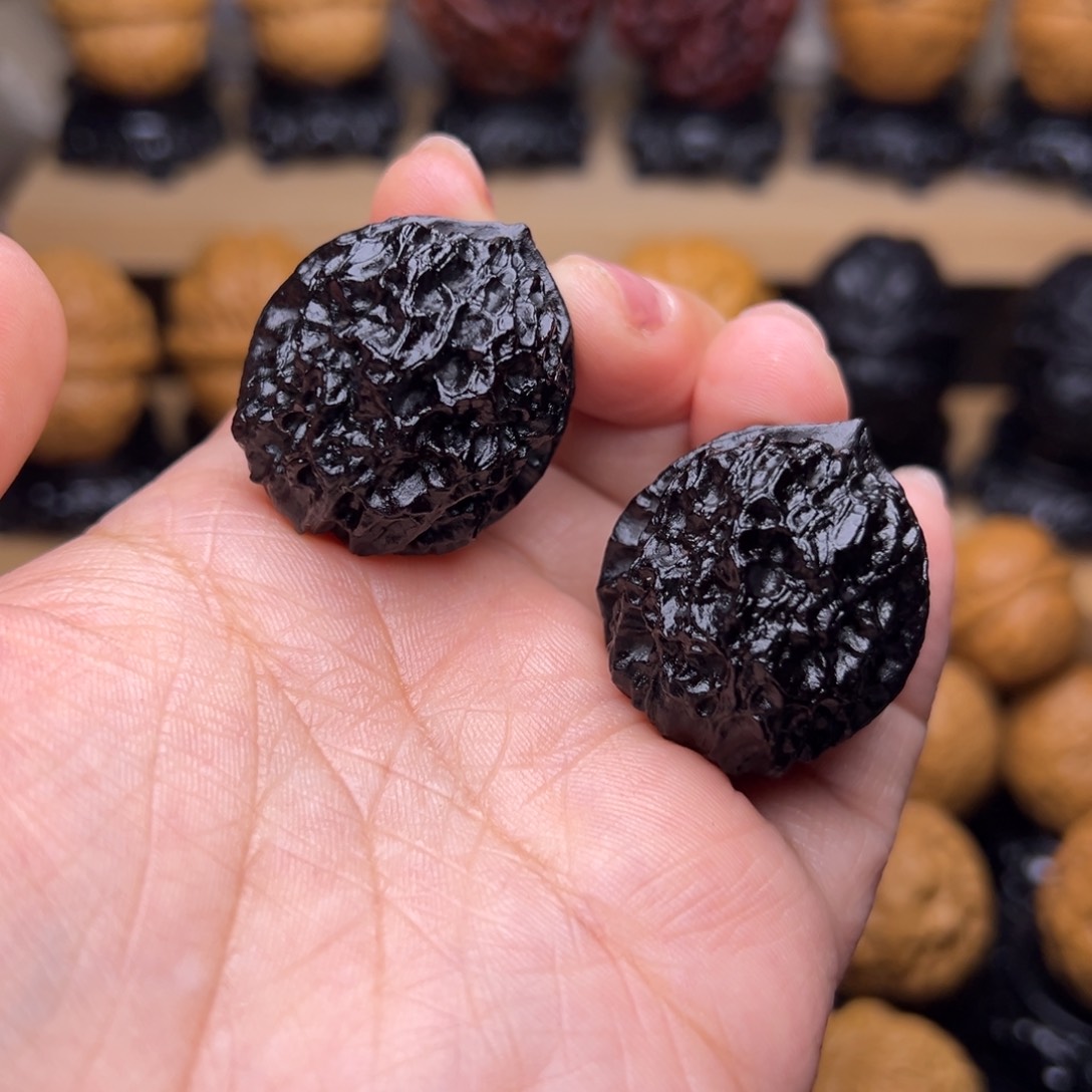 文玩核桃吊坠14z------33.5尺