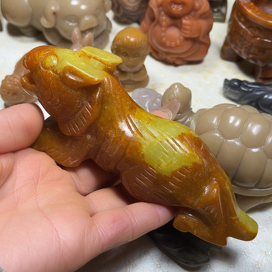 白玉菩提吊坠白玉菩提吊坠