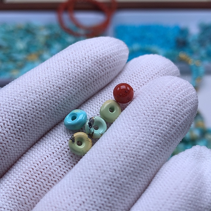 南红玛瑙未镶嵌珠宝奇石