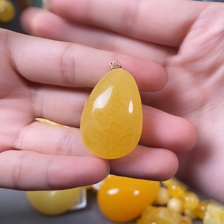 琥珀未镶嵌裸石水滴