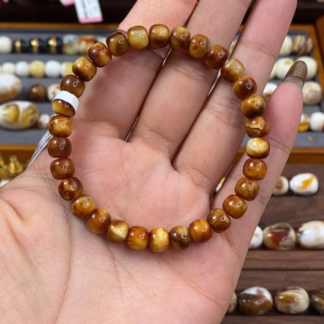 琥珀未镶嵌裸石琥珀蜜蜡沁色手串7