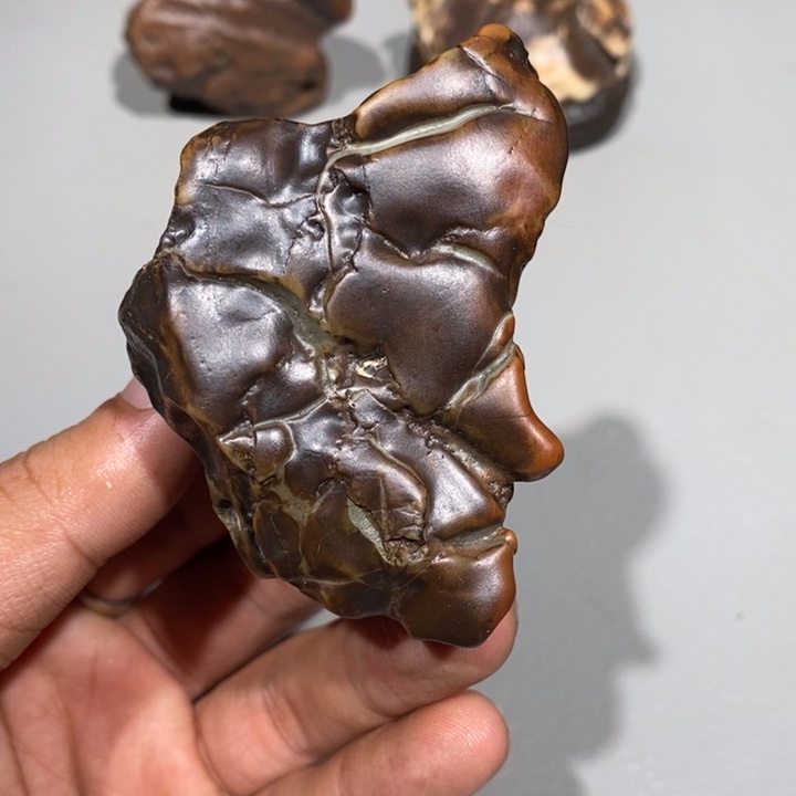 玛瑙/玉髓车挂合金