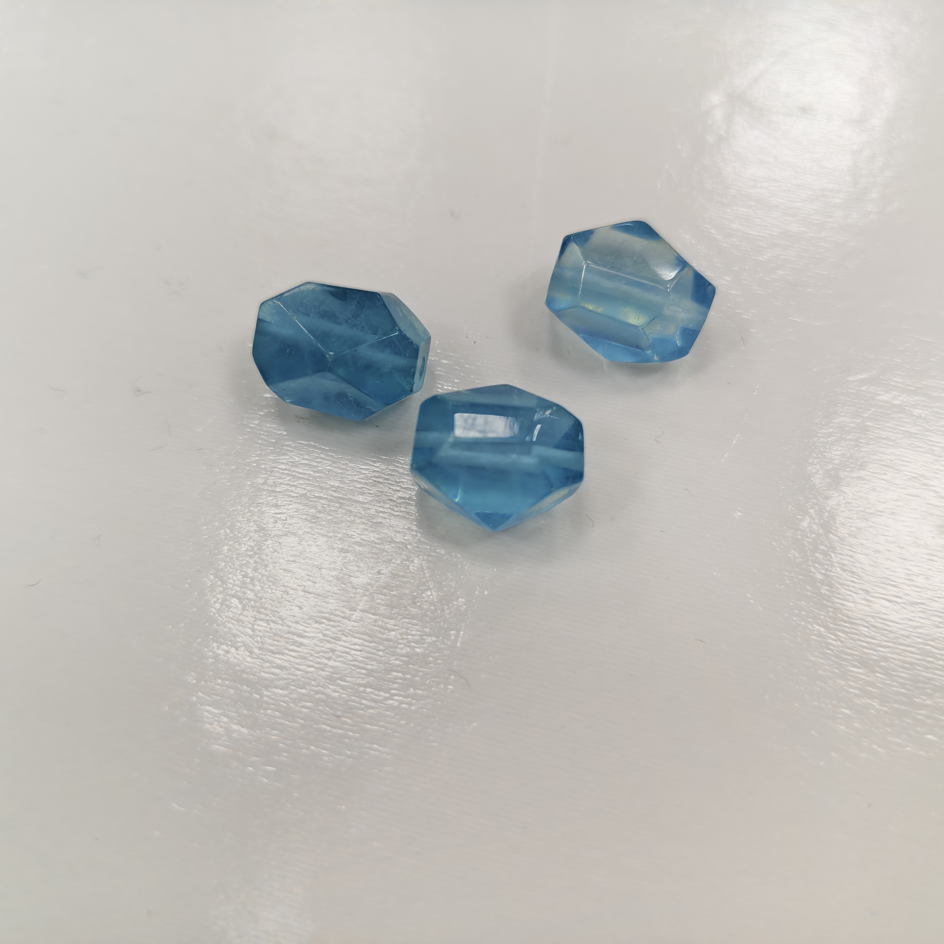 【书记甄选】天然海蓝宝随型单珠 多样性发一件 xl1856