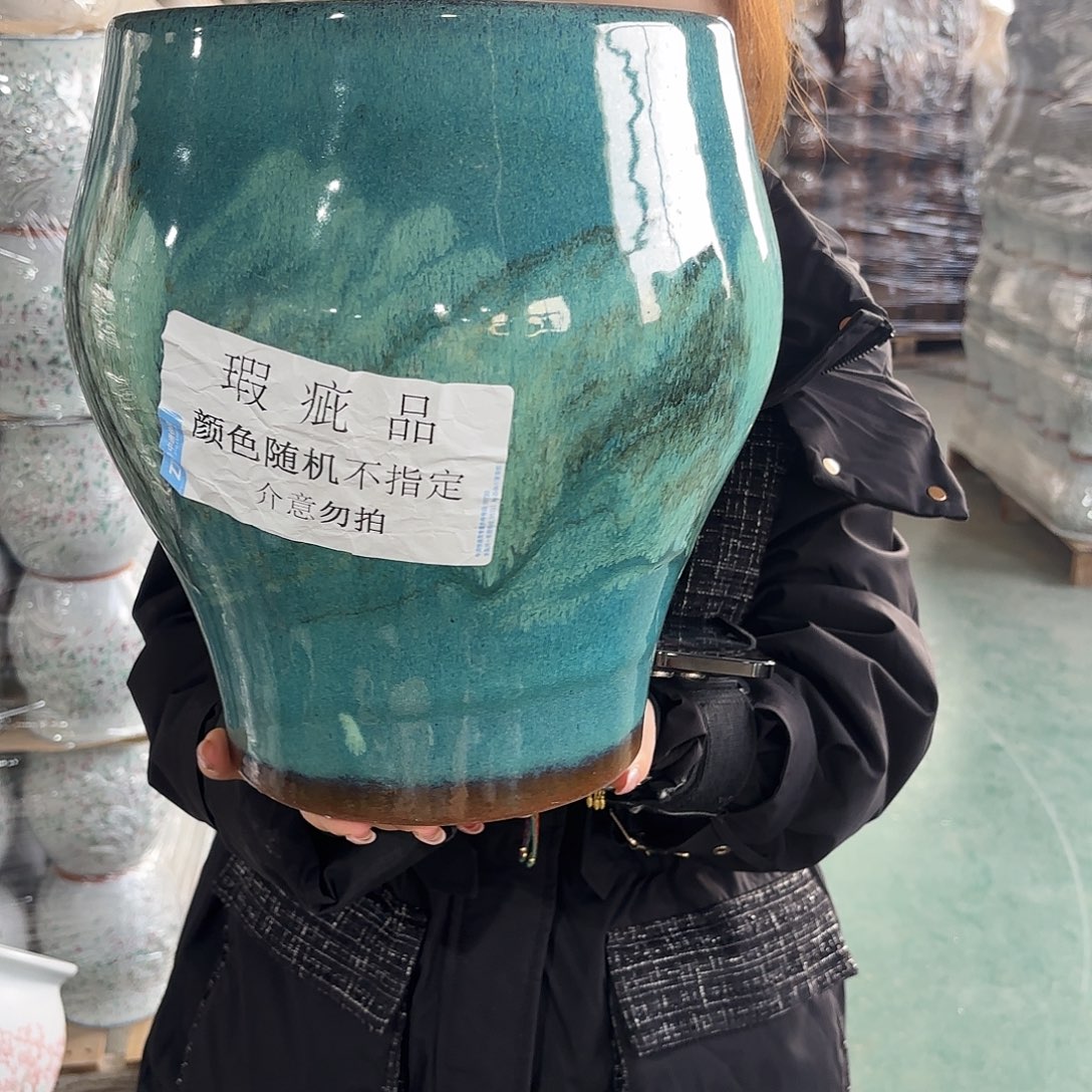 红陶瑕疵高31-24一个