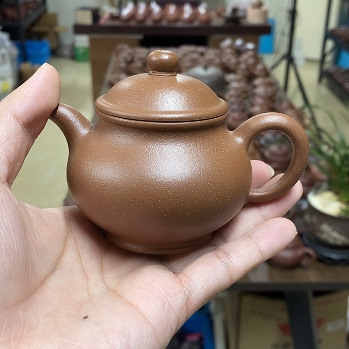 紫砂茶杯潘壶黄降坡