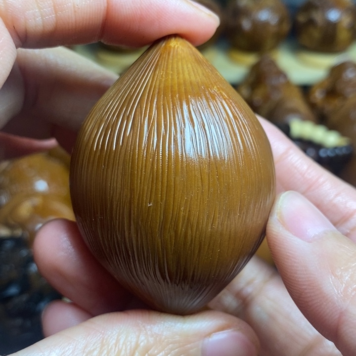 【闪购商品】香榧木橄榄核雕刻4.1蝴蝶单面