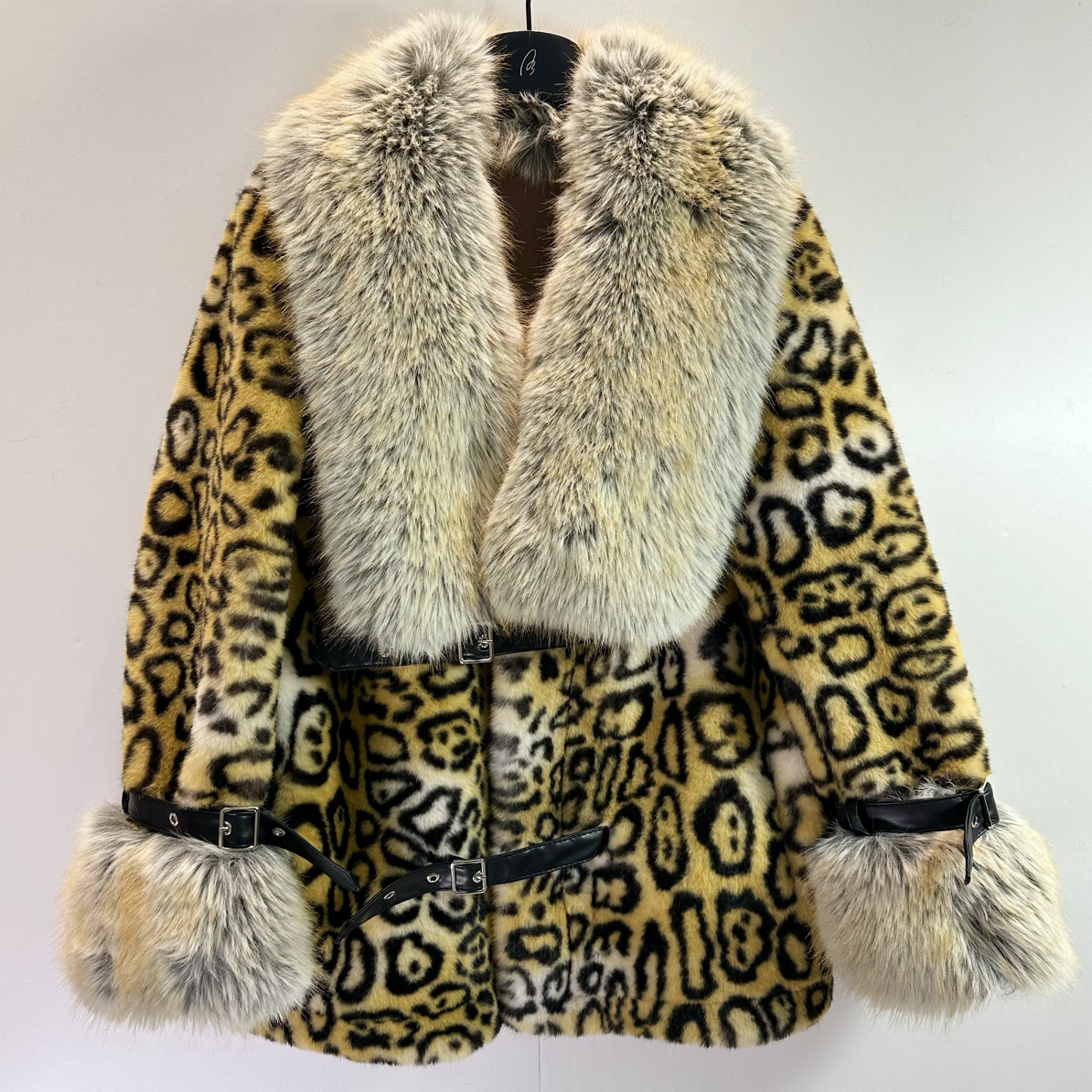 【M·佳】轻奢毛领加厚外套0067