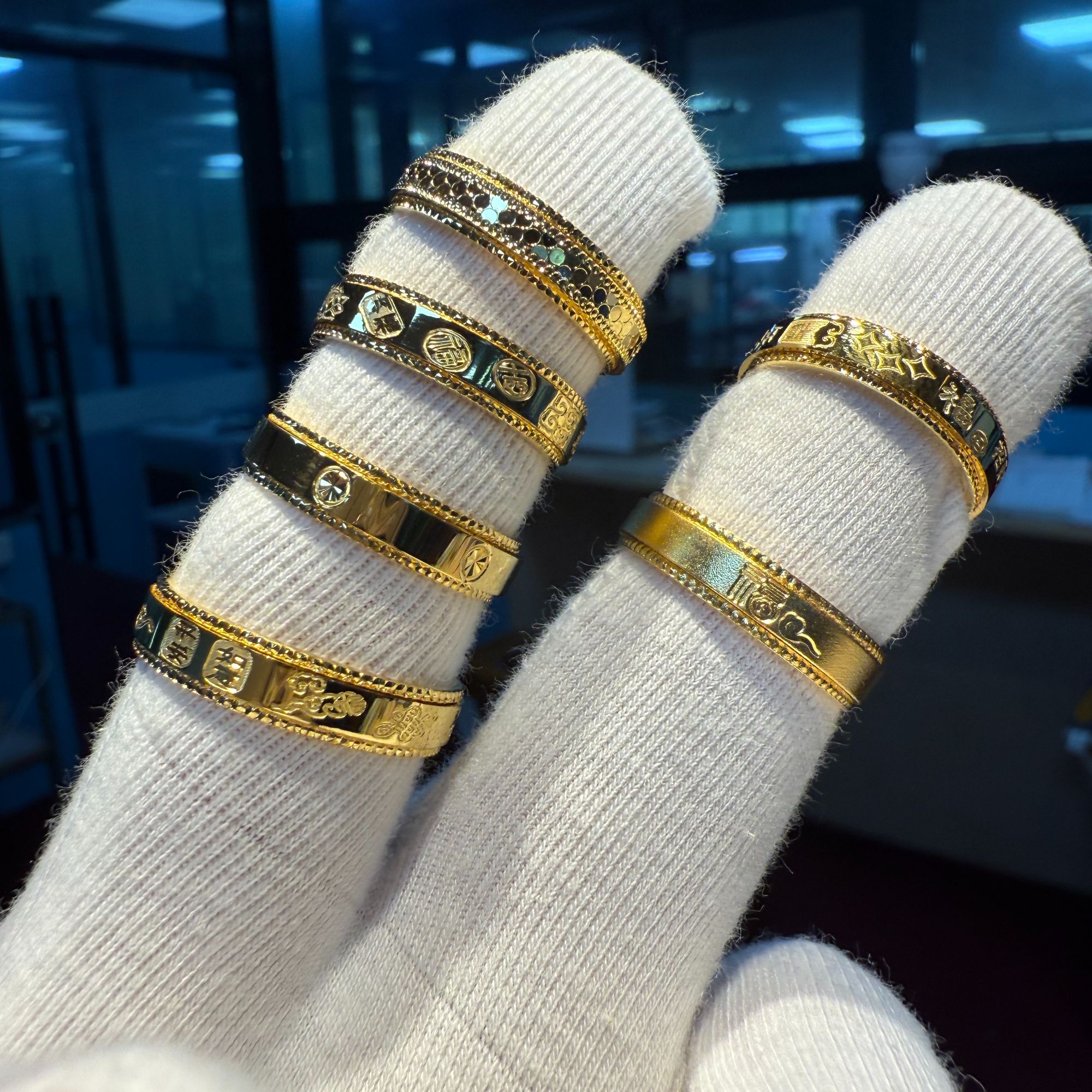金禧沣足金9999转动戒指可定制不同款式（下单前联系客服）