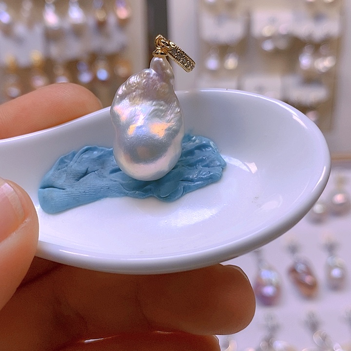 淡水珍珠颈饰合金