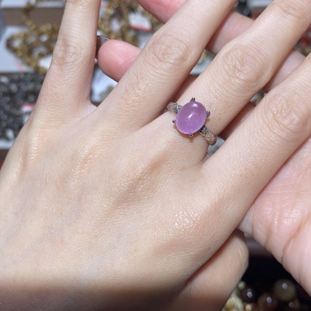 斯***~水晶手链未镶嵌紫锂辉松口戒