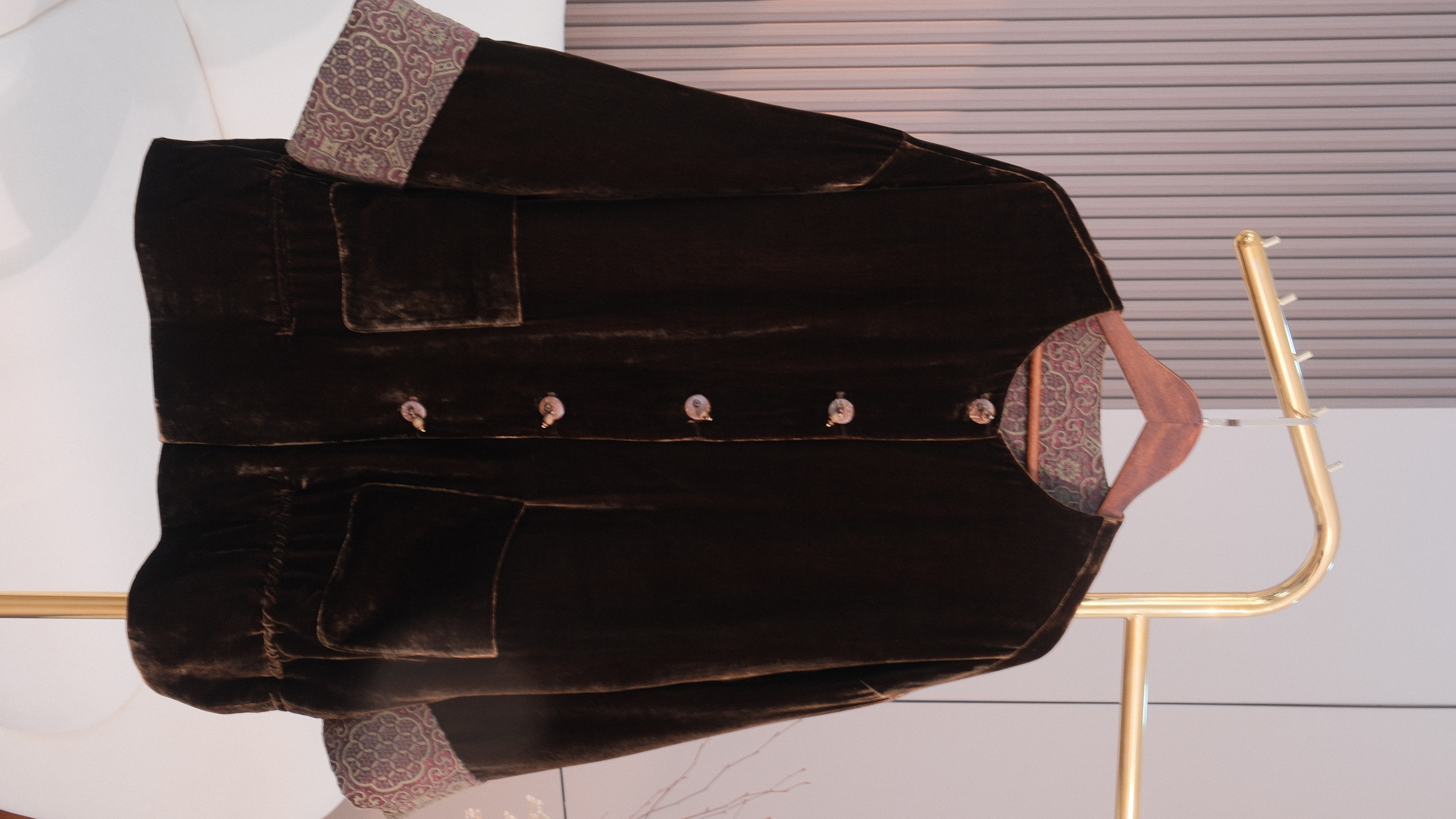 大魏制品「烟雨江南」棕色新中式丝绒棉服秋冬厚款