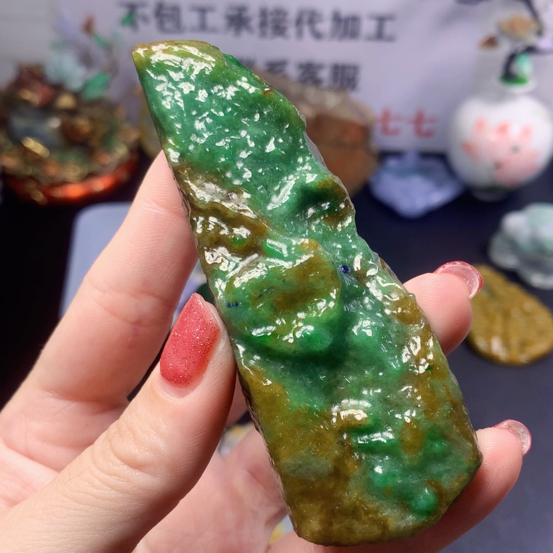 足金镶嵌戒指翡翠纯天然