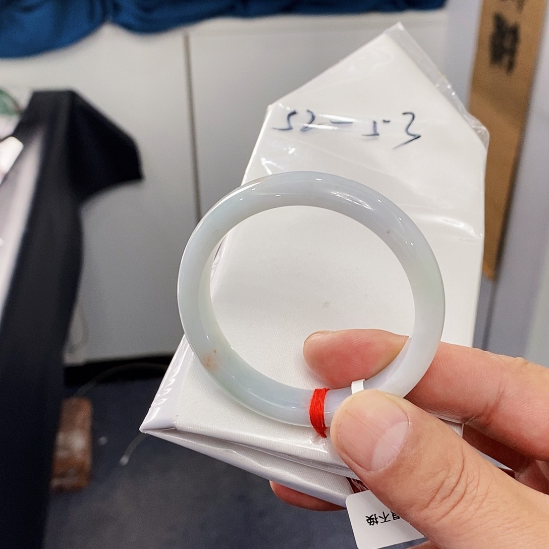 未镶嵌手镯翡翠翡翠