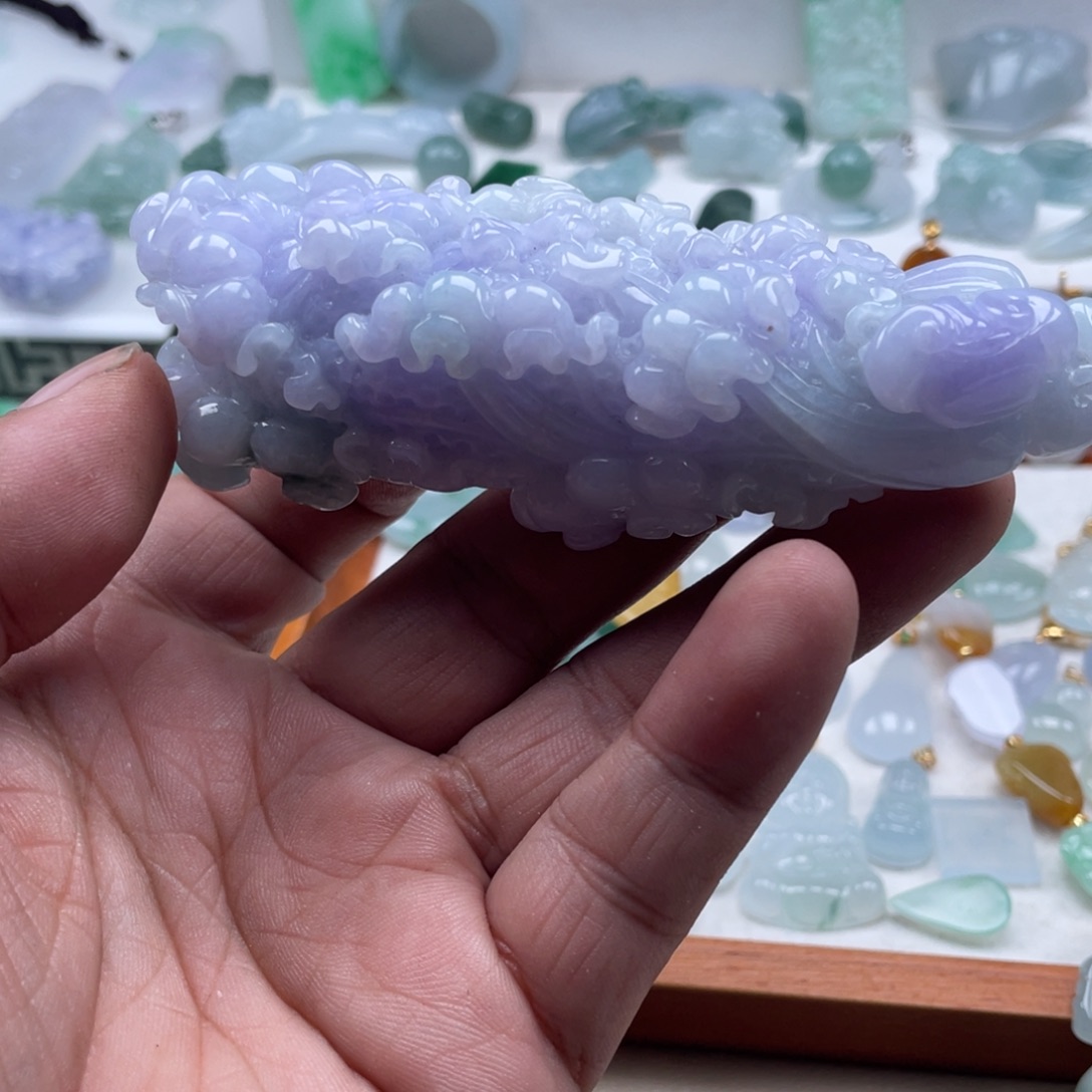 翡翠未镶嵌颈饰翡翠冰紫白菜