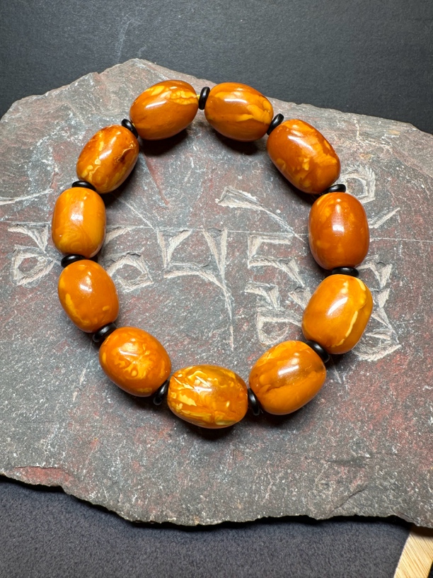 【藏地怀业】欧回精品妖花蜜蜡