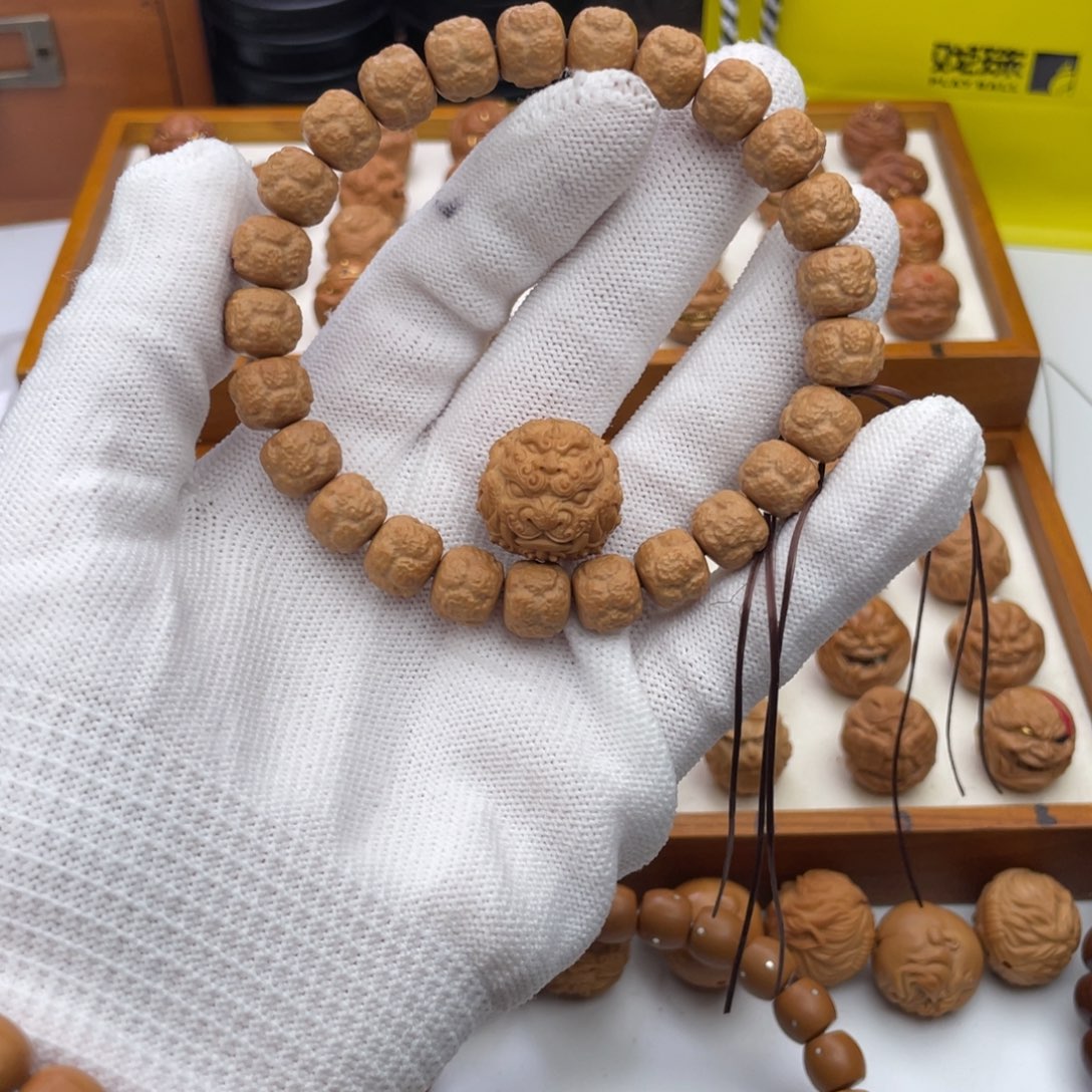 文玩核桃手串俣***猴头核桃